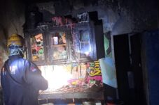 Gegara Kulkas Korslet, Rumah Warga di Giripurno Kota Batu Ludes Terbakar