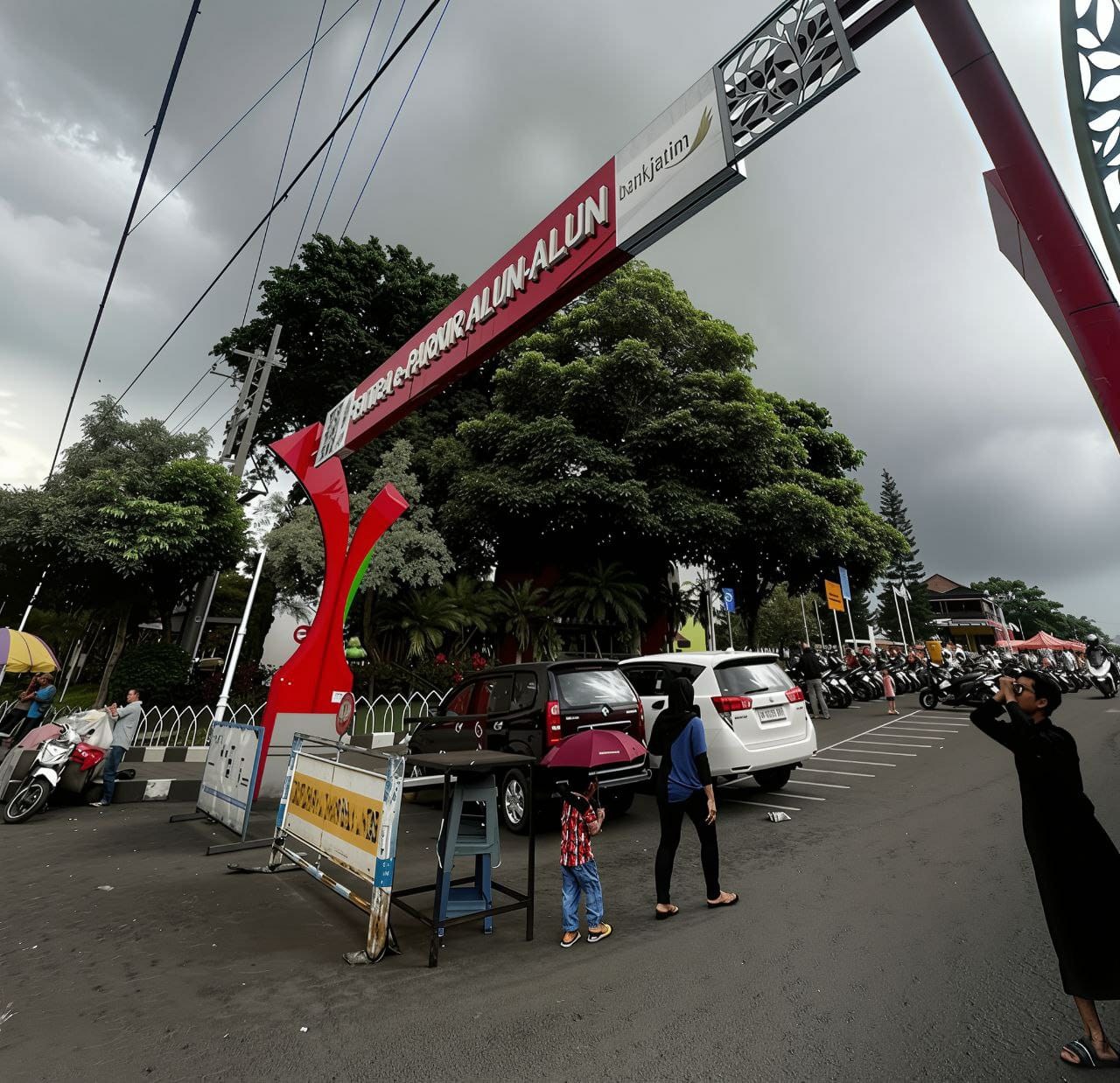 Lokasi Parkir di Alun-alun Kota Batu.