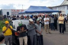 Warga Perum Griyashanta Melawan, Pemkot Malang Gagal Bongkar Tembok Jalan Tembus