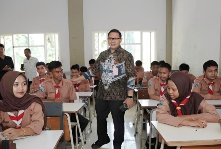 Batasi Gadget, Jatim Dorong Era Baru Sekolah Tanpa Distraksi