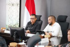 Berangkat Haji 42 Hari, Cak Nur Serahkan Kendali Kota Batu ke Mas Heli